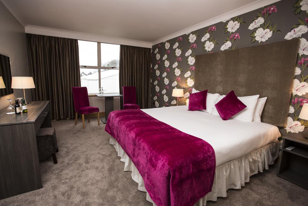Brandon House Hotel Нью-Росс Экстерьер фото